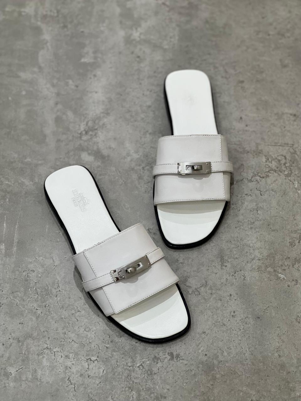Ladies flats Lilly Onlines