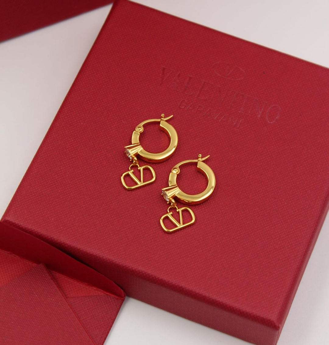 ladies rings & earrings Lilly Onlines