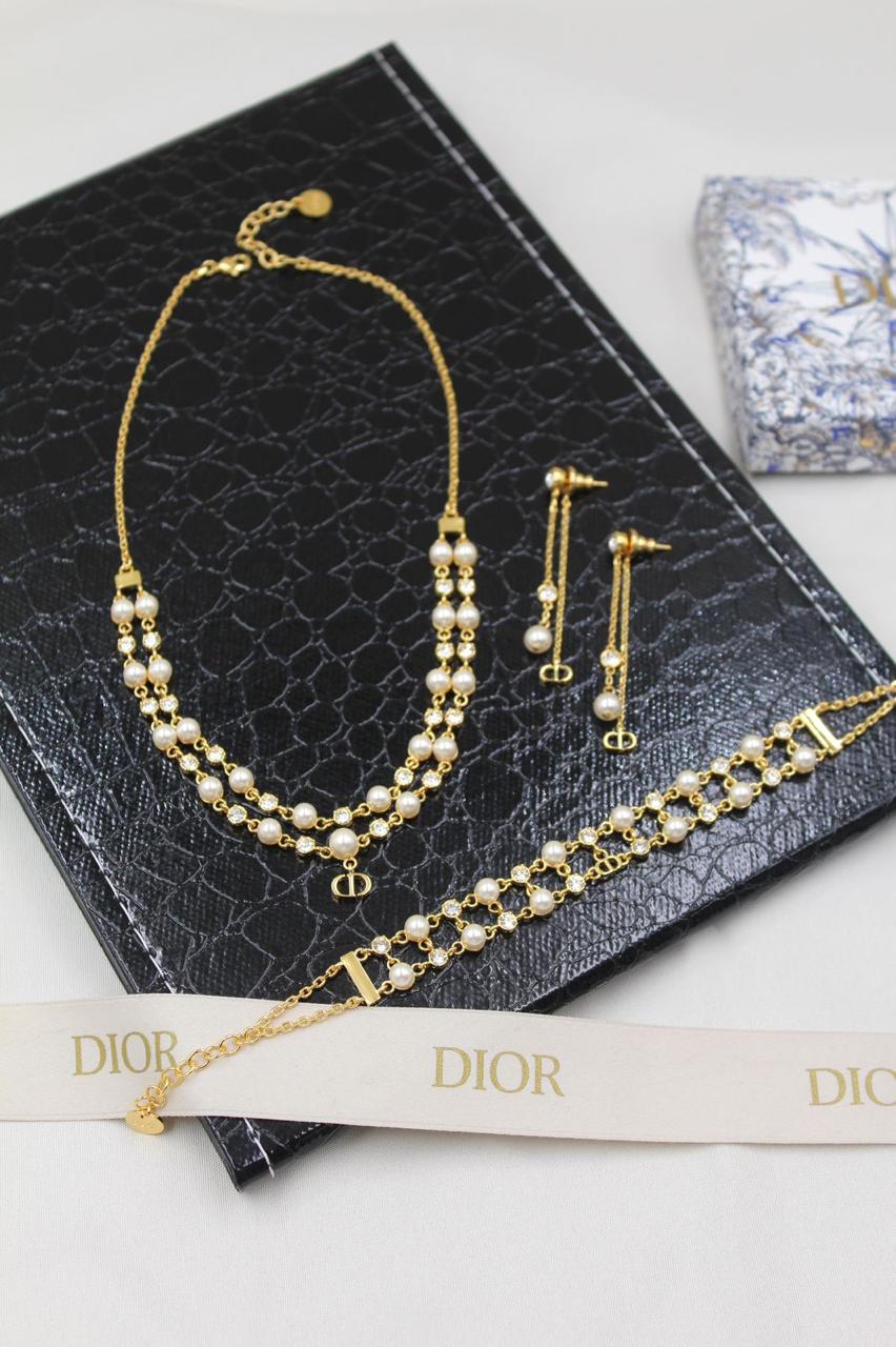 Ladies Jewlery set Lilly Onlines
