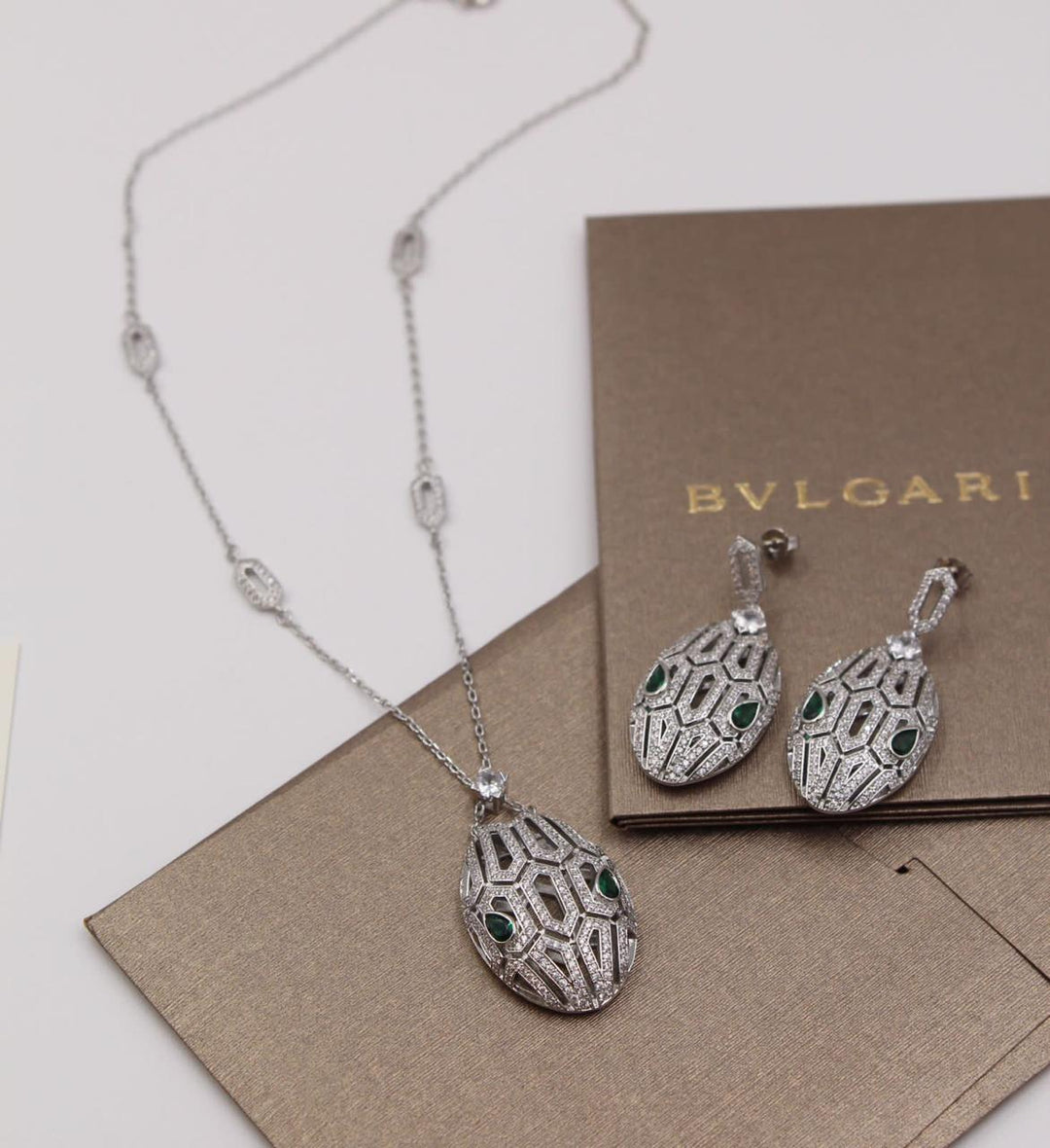 Ladies Jewlery set Lilly Onlines