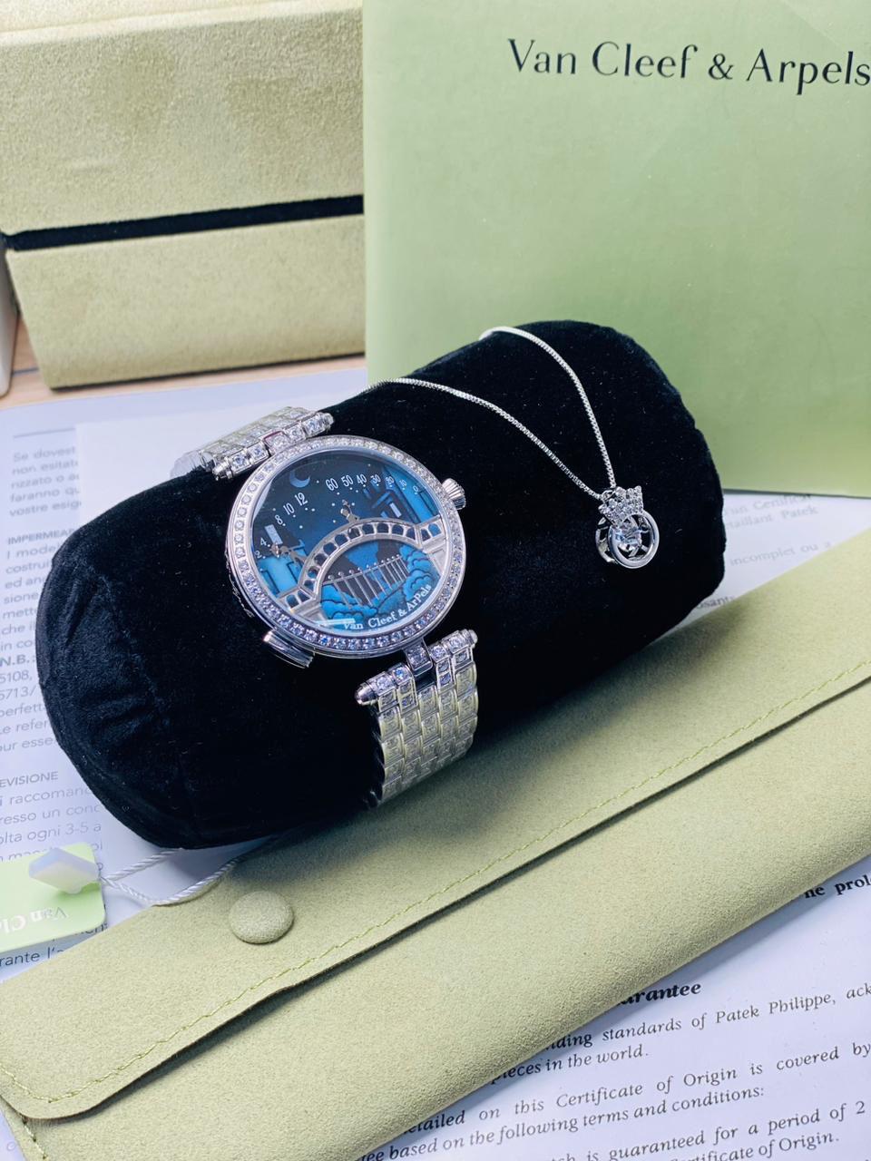 Ladies watch Lilly Onlines