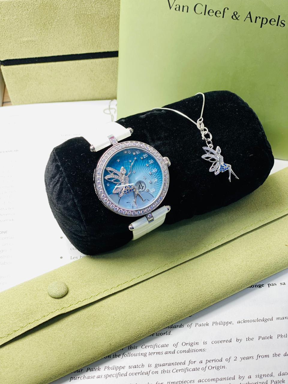 Ladies watch Lilly Onlines