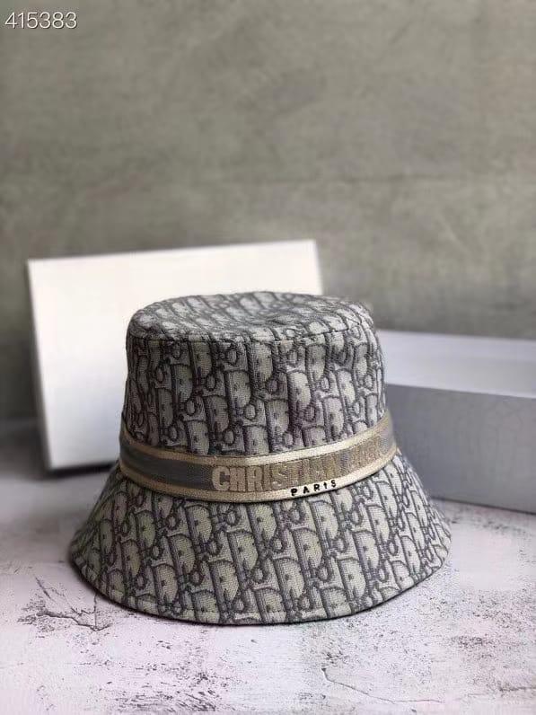 Ladies caps & hats Lilly Onlines