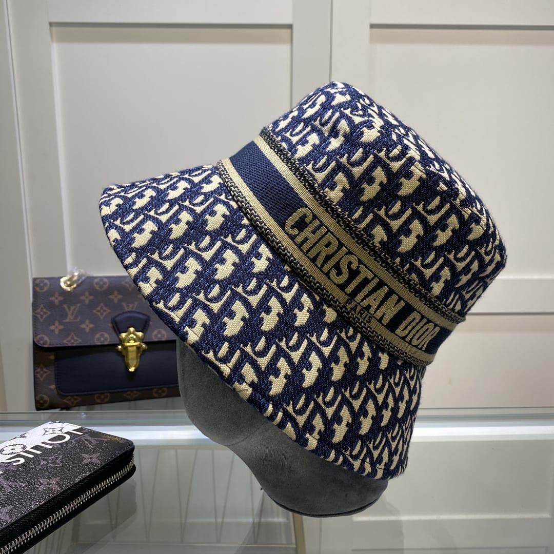 Ladies caps & hats Lilly Onlines
