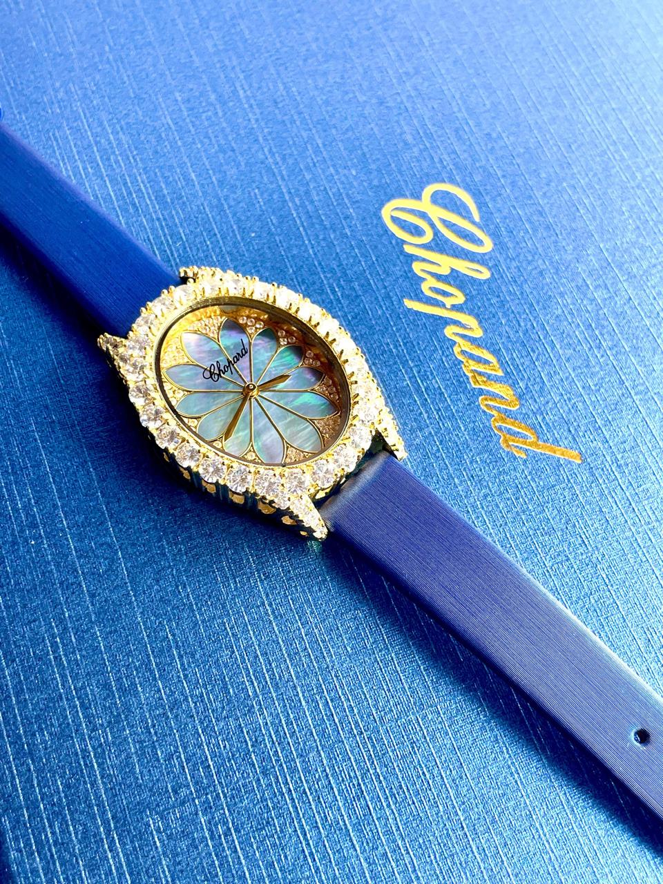 Ladies watch Lilly Onlines