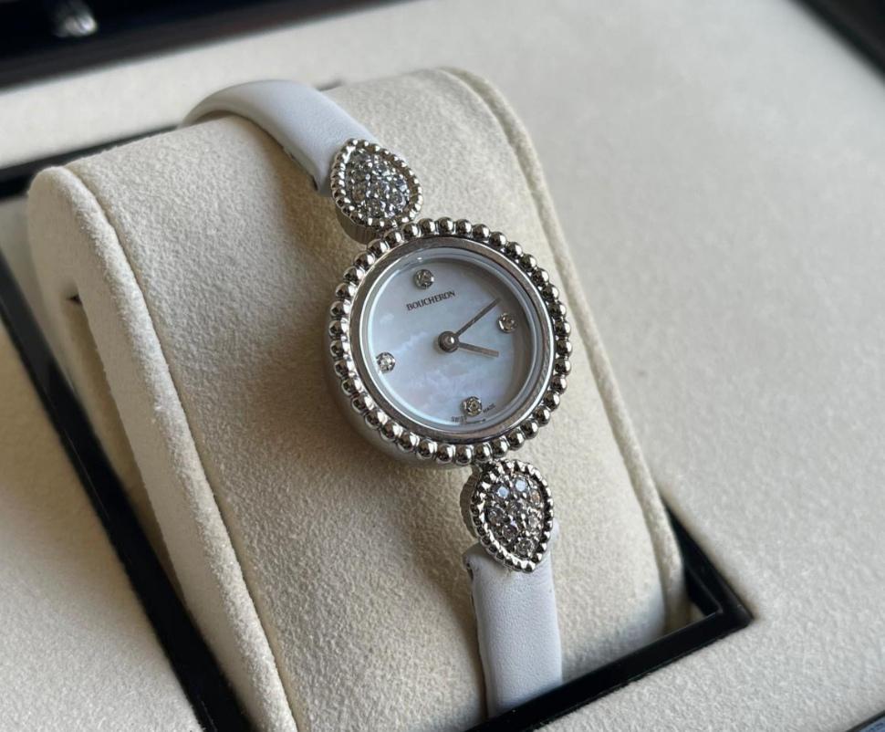 Ladies watch Lilly Onlines