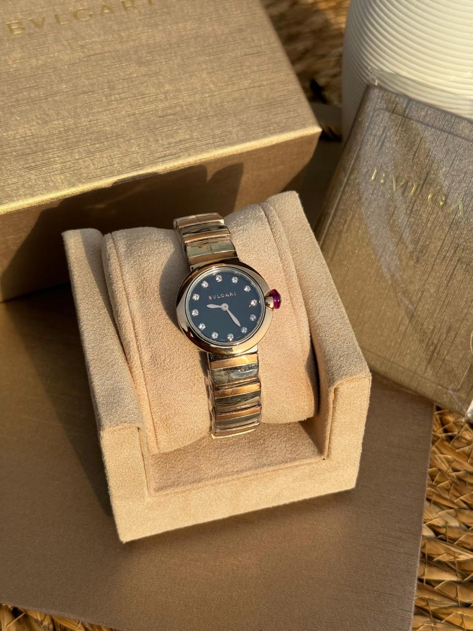 Ladies watch Lilly Onlines