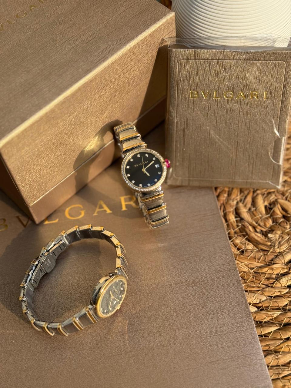 Ladies watch Lilly Onlines