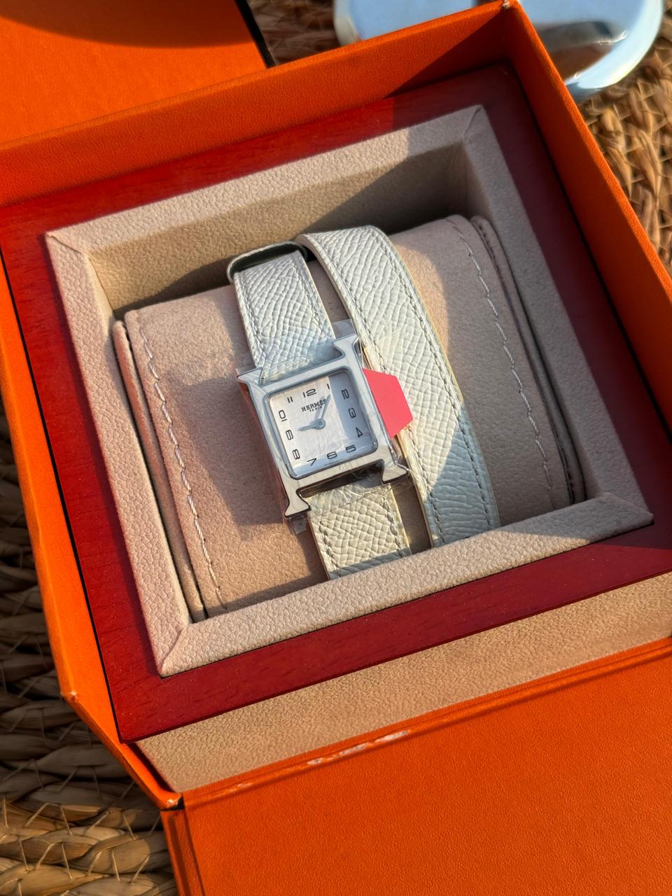 Ladies watch Lilly Onlines