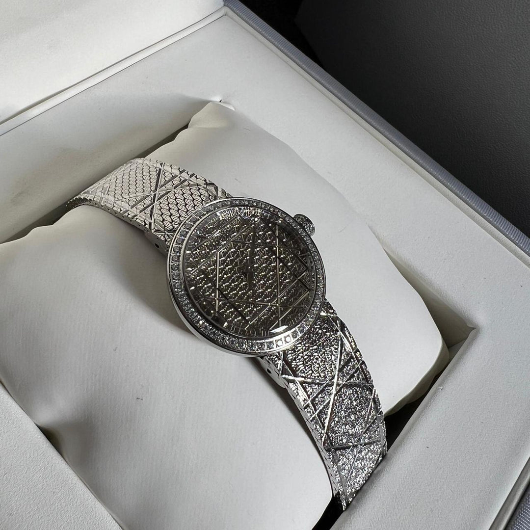Ladies watch Lilly Onlines