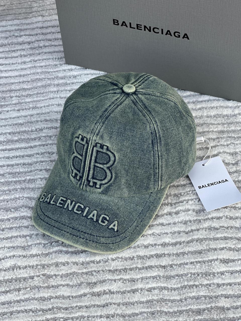 Ladies caps & hats Lilly Onlines