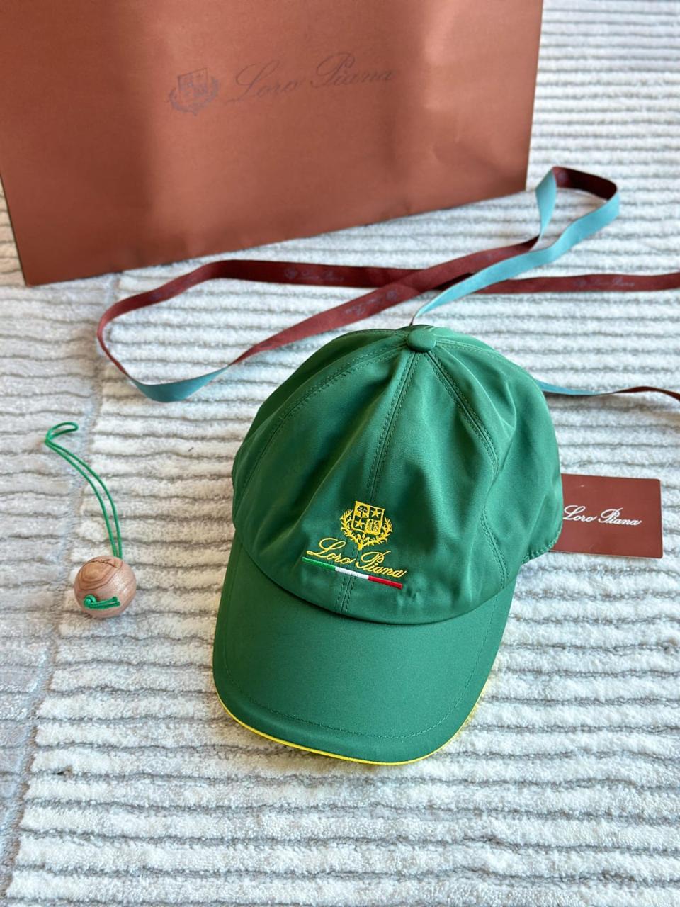 Ladies caps & hats Lilly Onlines