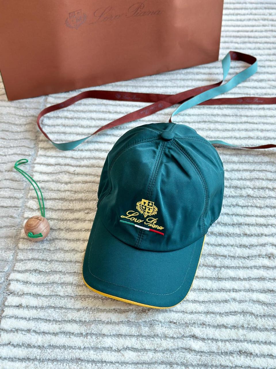 Ladies caps & hats Lilly Onlines
