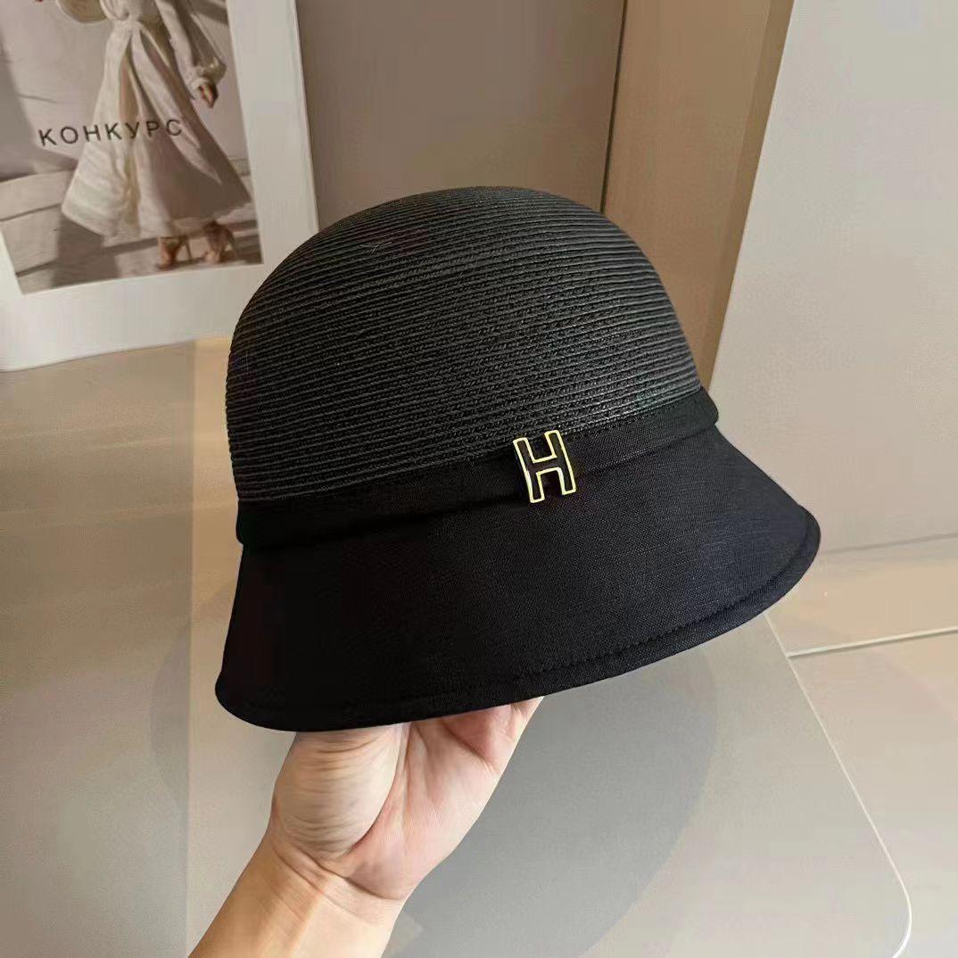 Ladies caps & hats Lilly Onlines