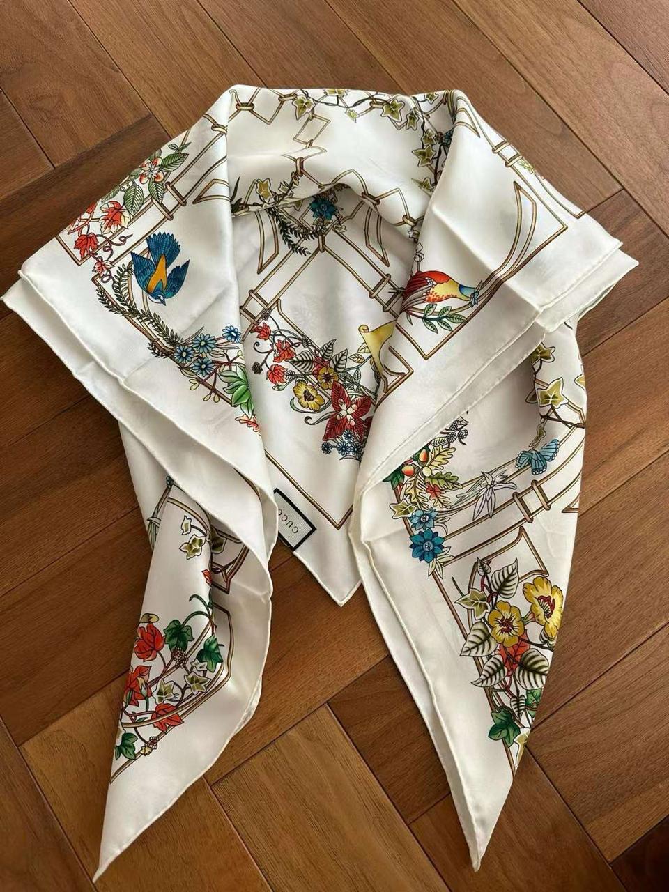 Ladies scarf Lilly Onlines