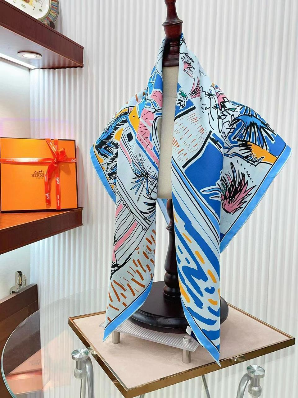 Ladies scarf. Lilly Onlines