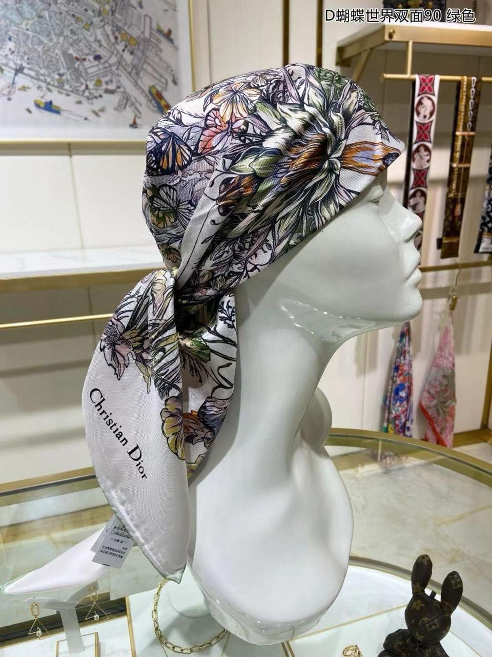 Ladies scarf. Lilly Onlines