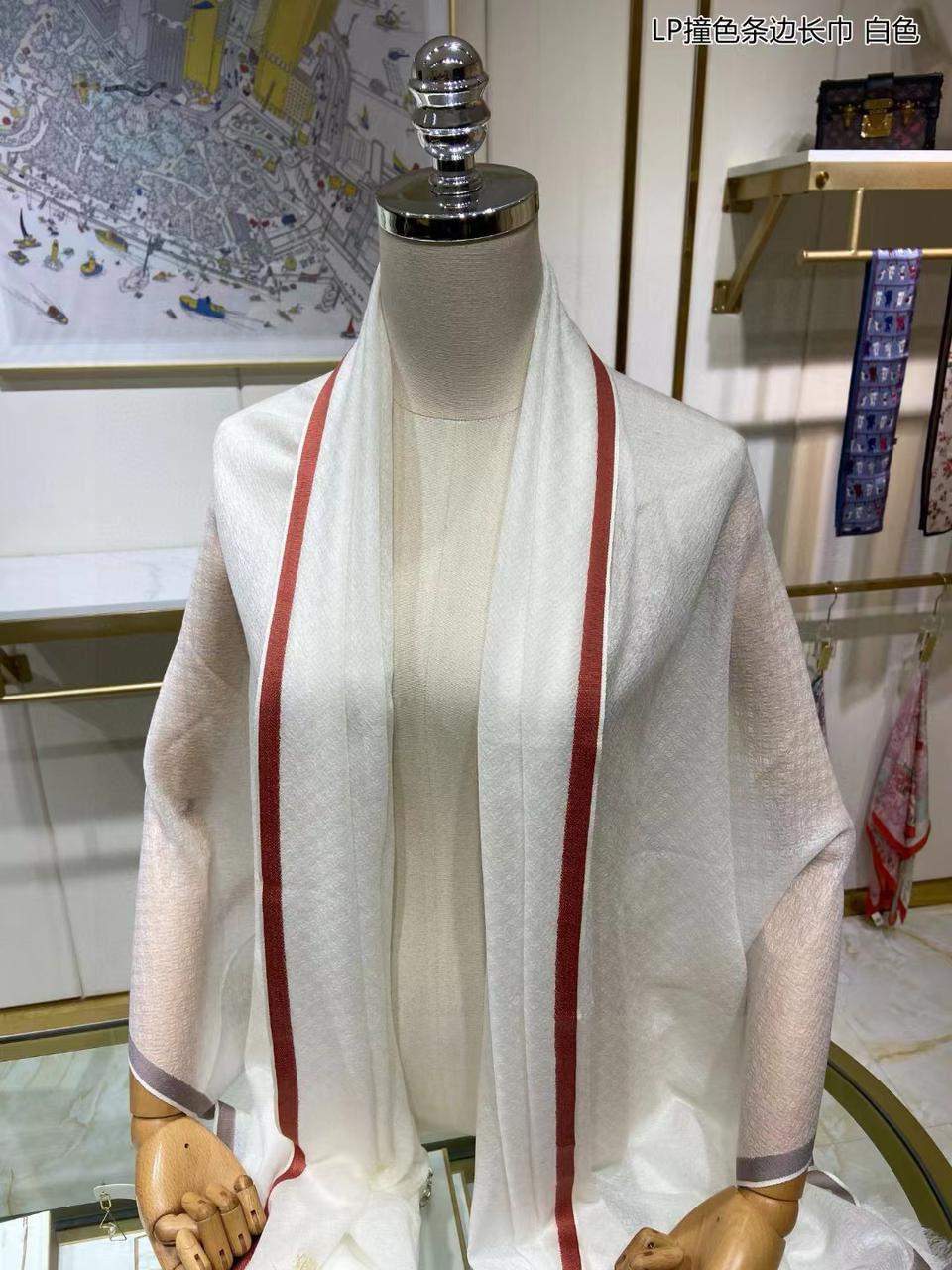 Ladies scarf. Lilly Onlines