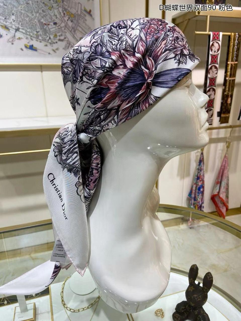 Ladies scarf. Lilly Onlines