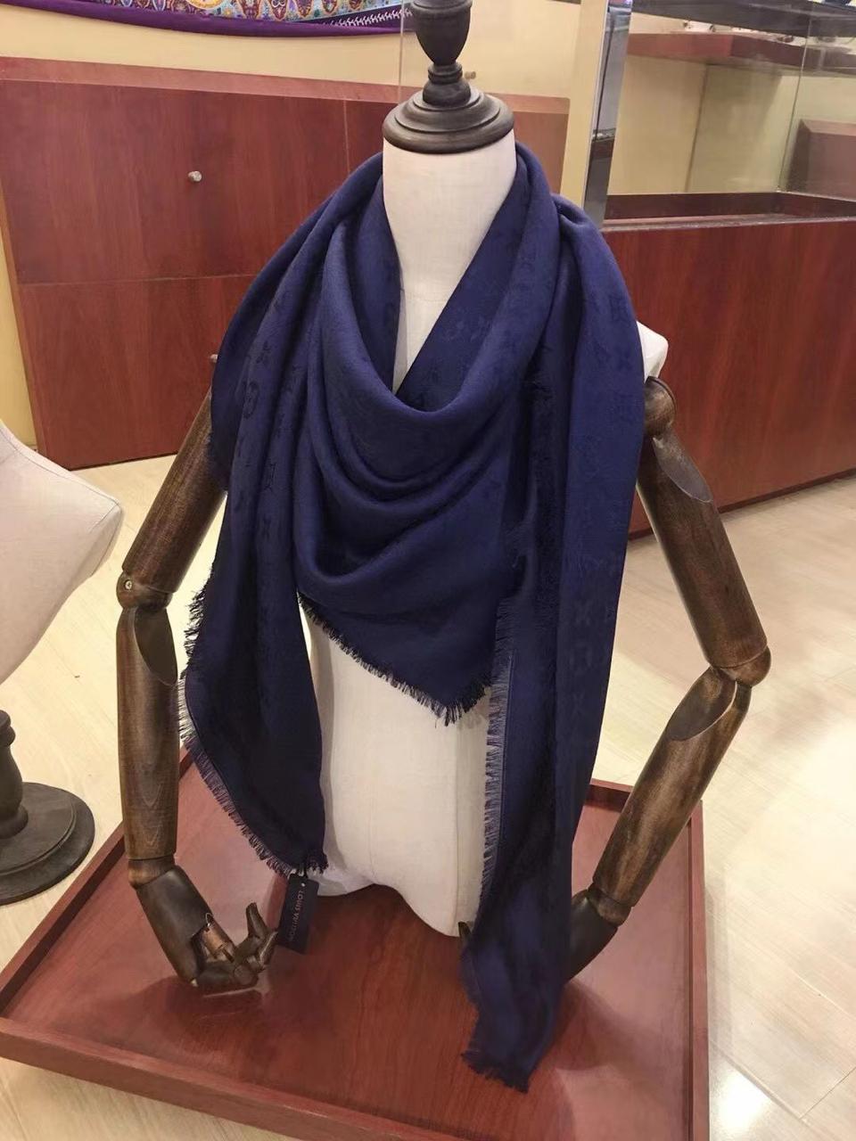 Ladies scarf. Lilly Onlines