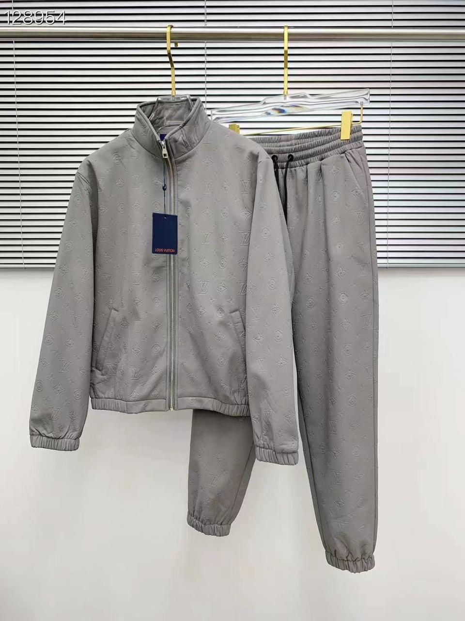 Men tracksuits Lilly Onlines