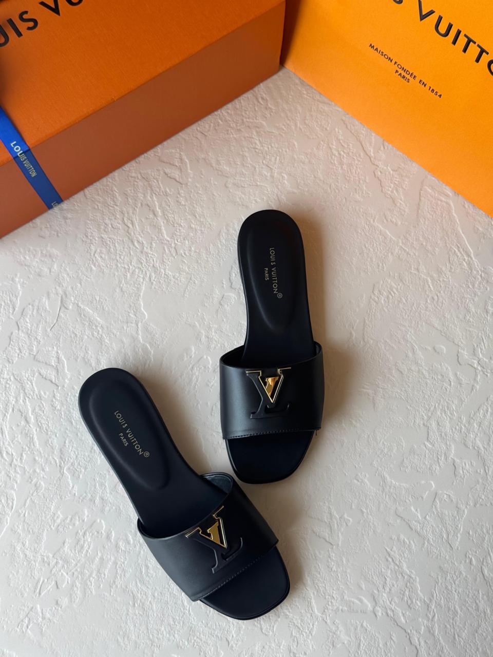 ladies flats Lilly Onlines