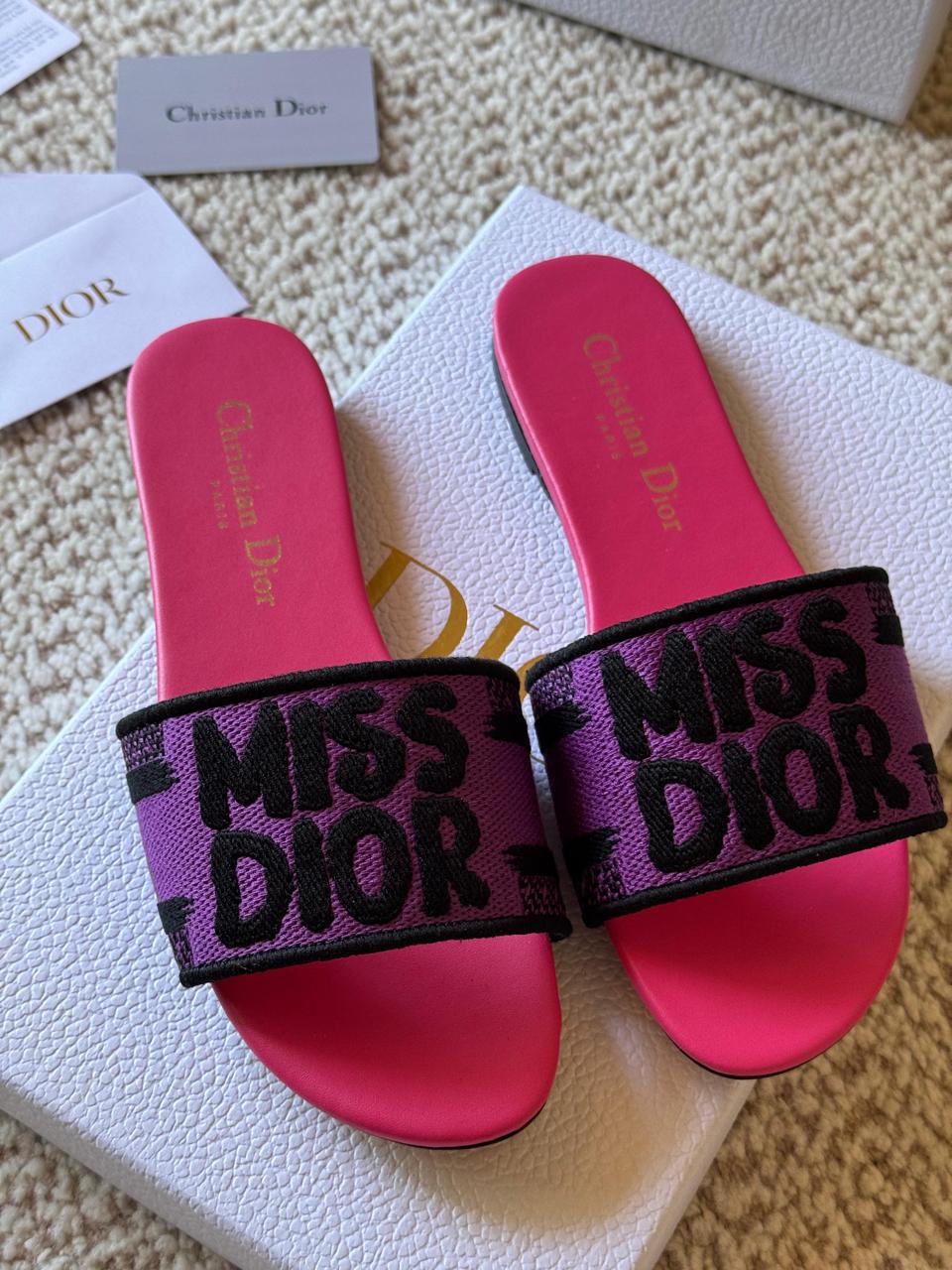 ladies flats Lilly Onlines
