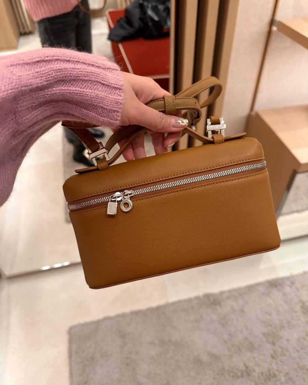 Ladies loro piana bags Lilly Onlines