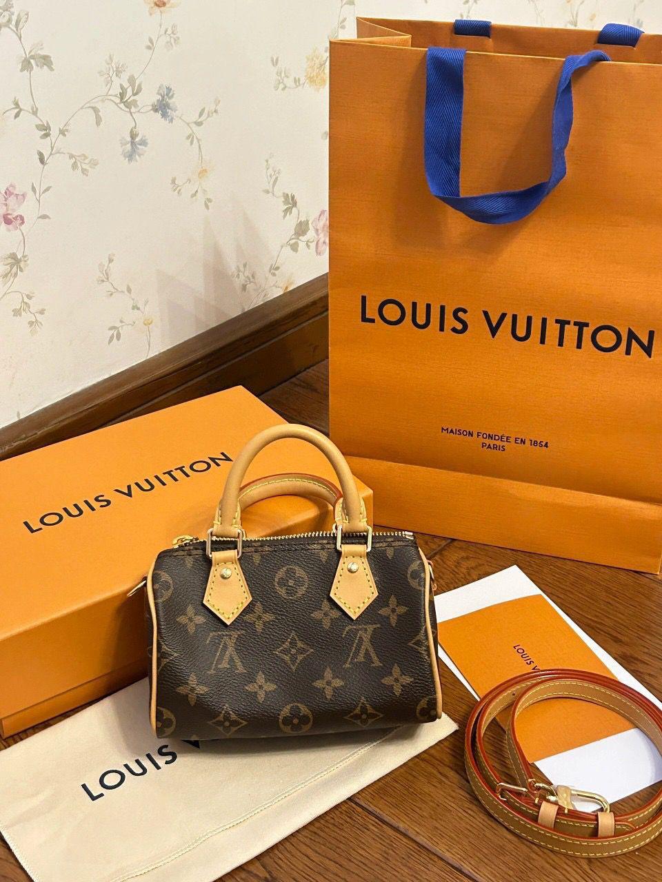 Ladies Lv bags Lilly Onlines