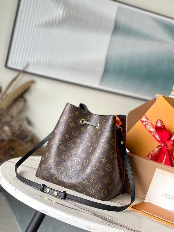 Ladies Lv bags Lilly Onlines