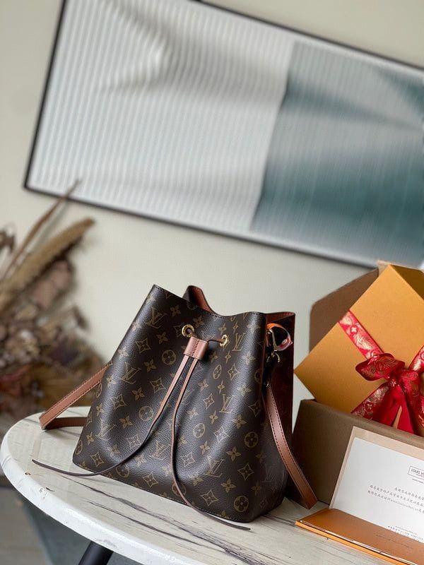 Ladies Lv bags Lilly Onlines