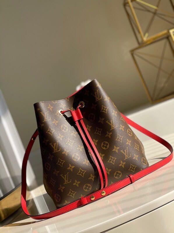Ladies Lv bags Lilly Onlines