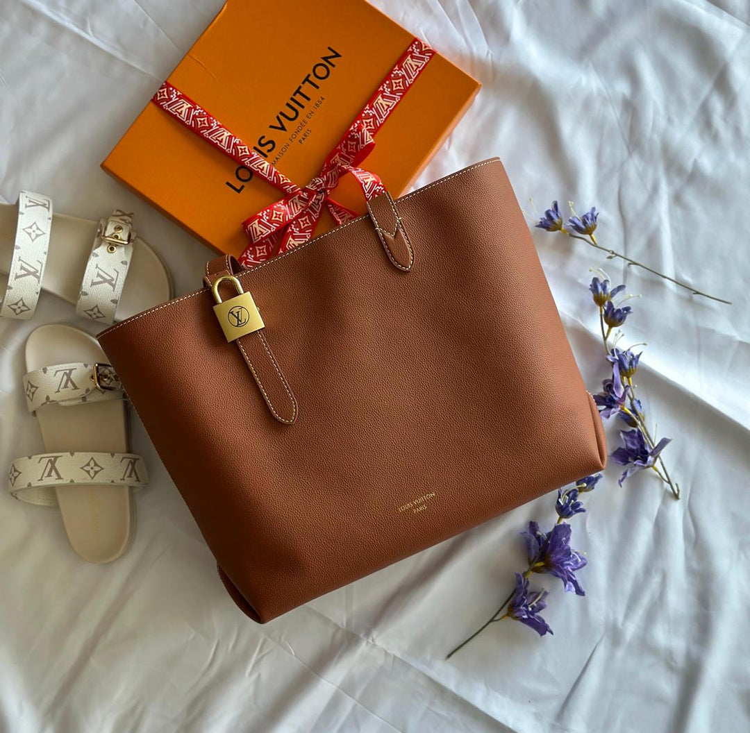 Ladies Lv bags Lilly Onlines