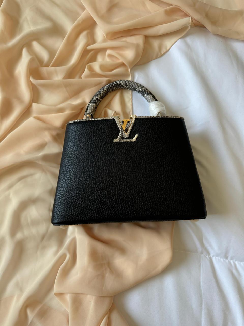 Ladies Lv bags Lilly Onlines