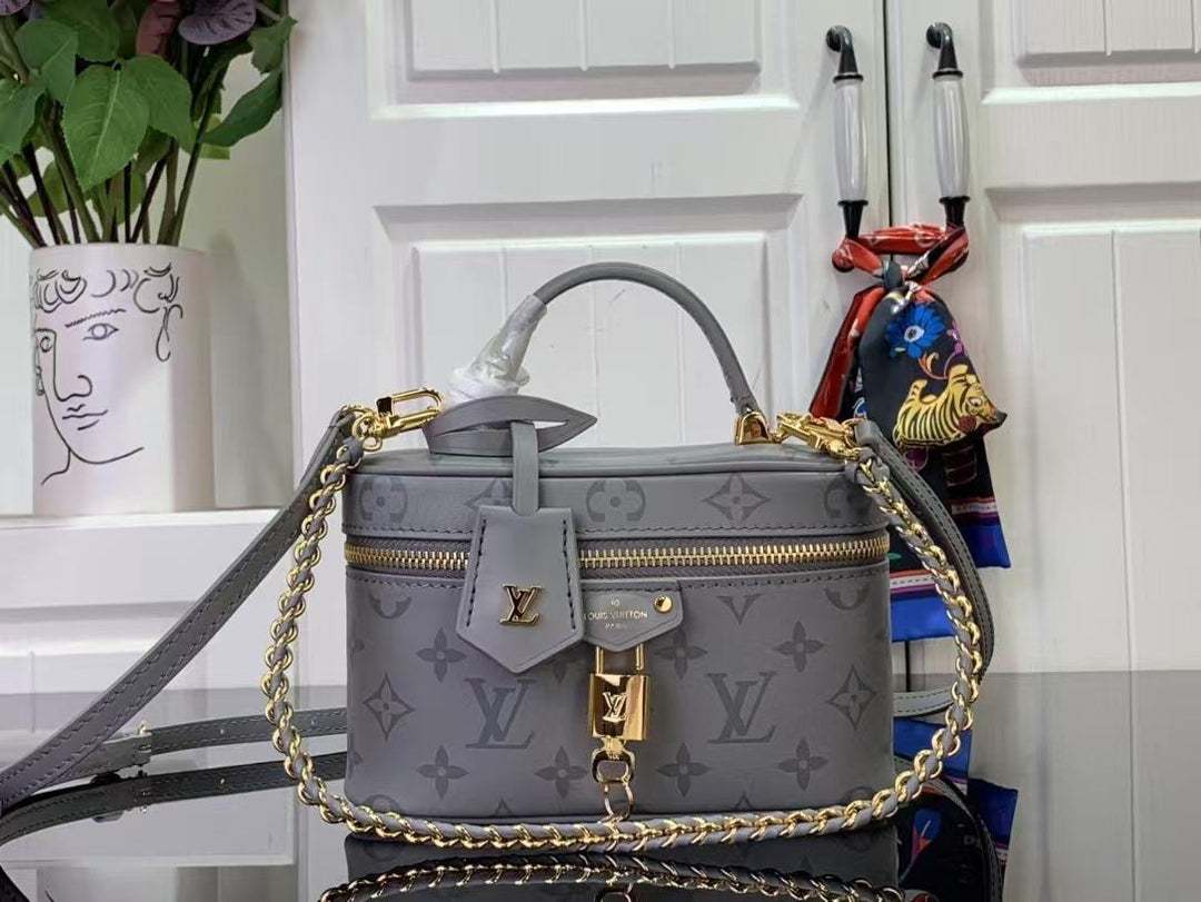 Ladies Lv bags Lilly Onlines