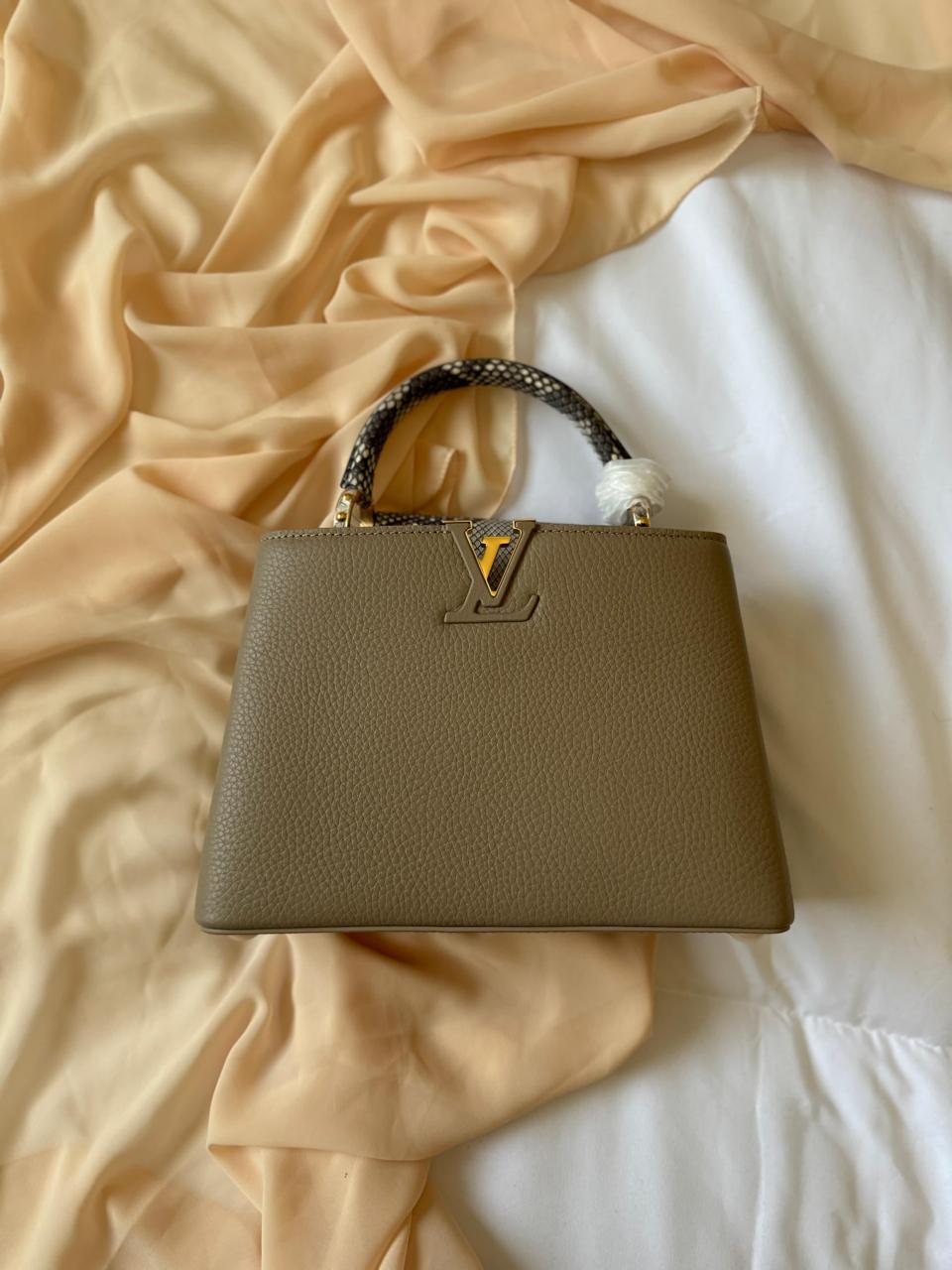 Ladies Lv bags Lilly Onlines
