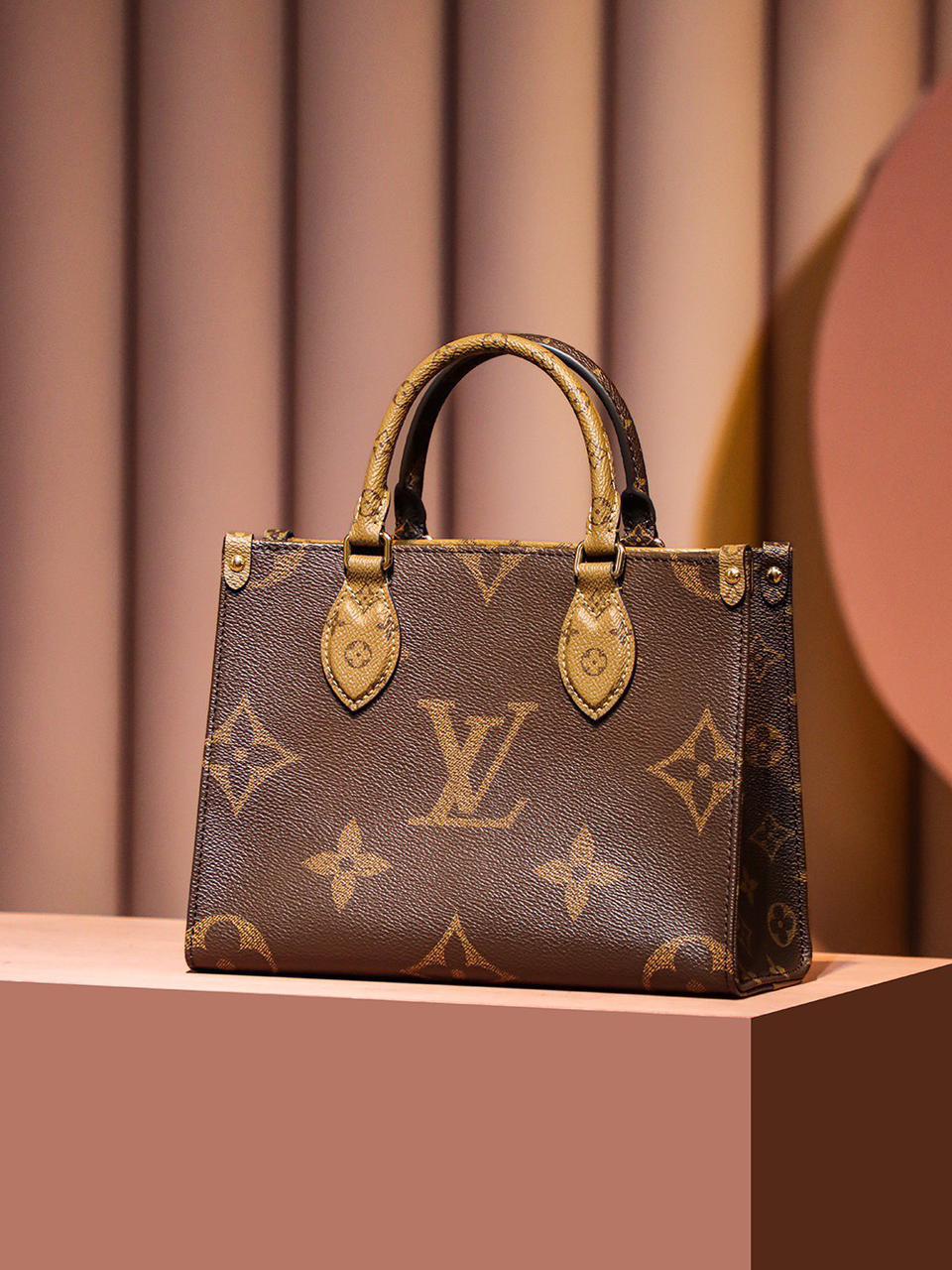 Ladies Lv bags Lilly Onlines