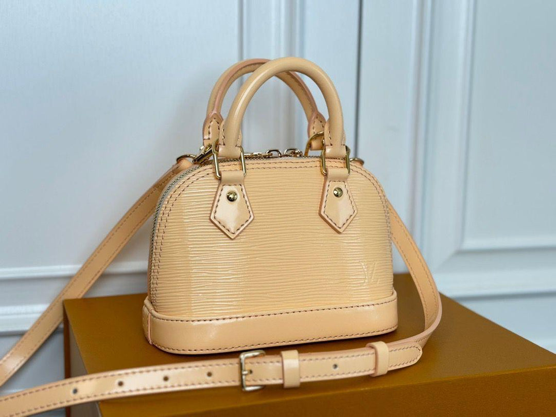 Ladies Lv bags Lilly Onlines