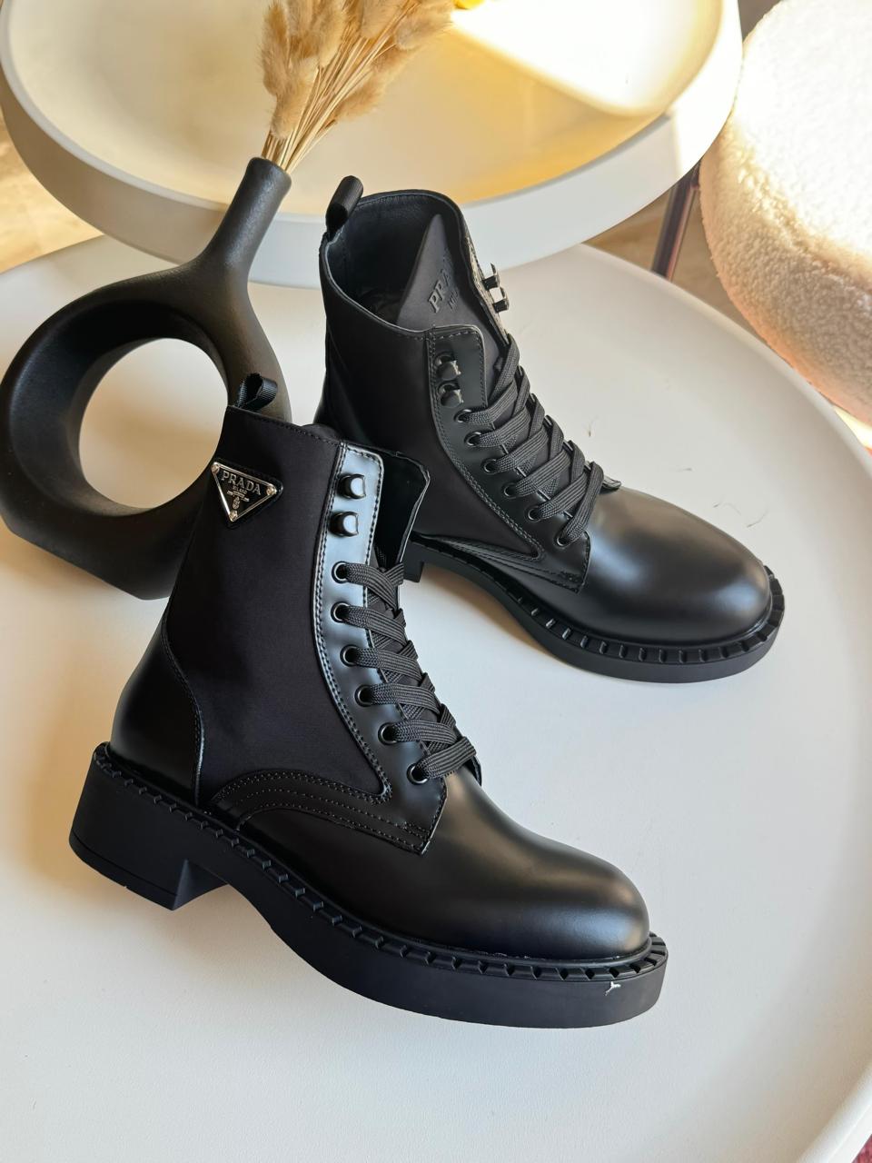 Ladies boots Lilly Onlines