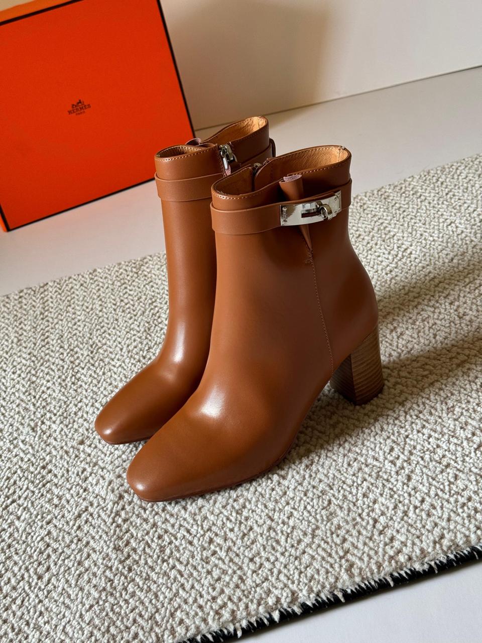 Ladies boots Lilly Onlines