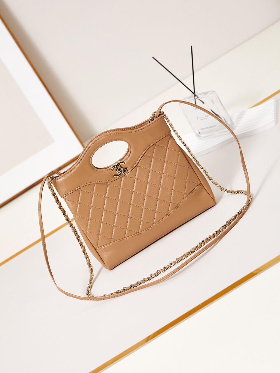 Ladies Chanel bags Lilly Onlines
