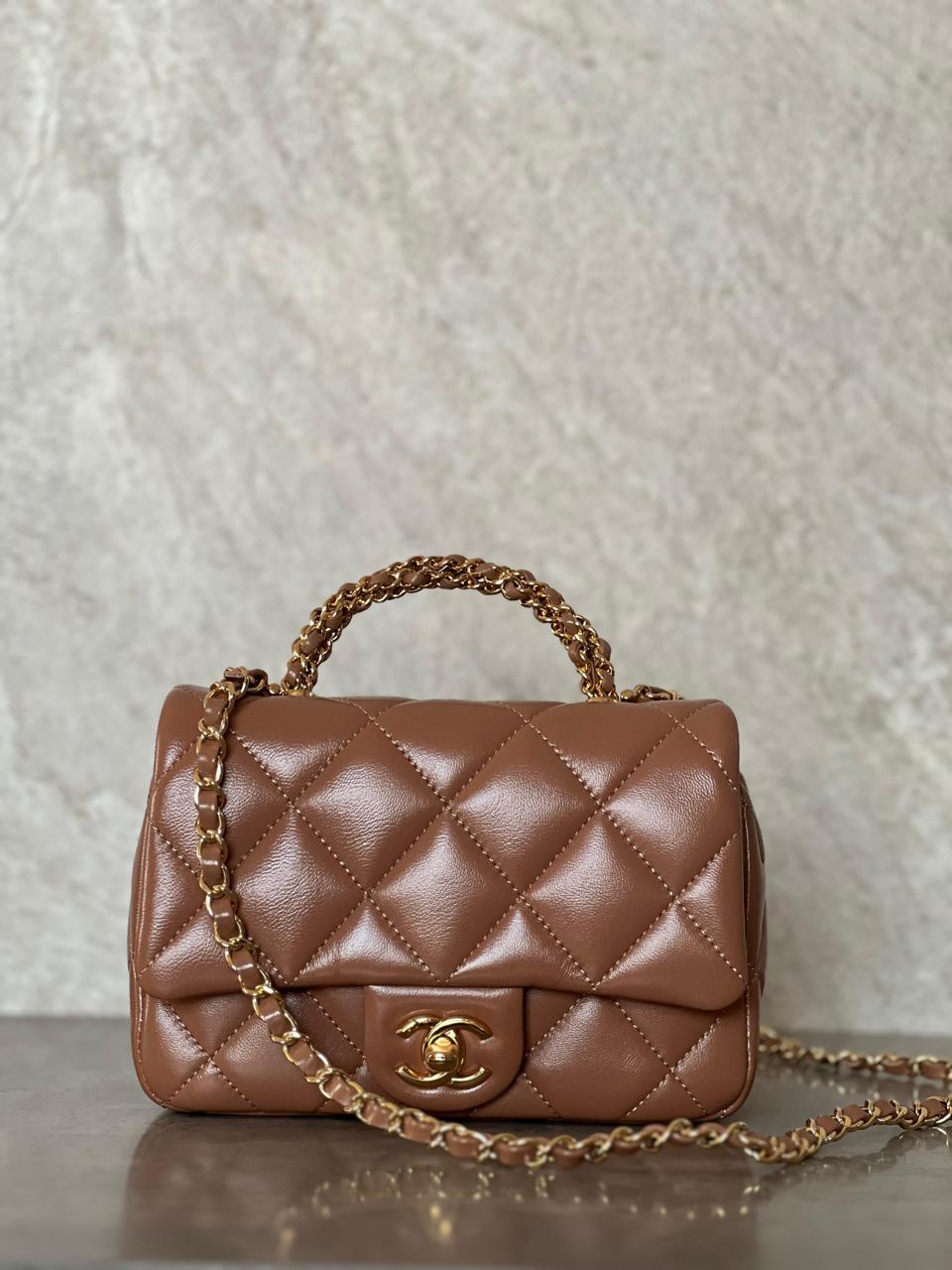 Ladies Chanel bags Lilly Onlines
