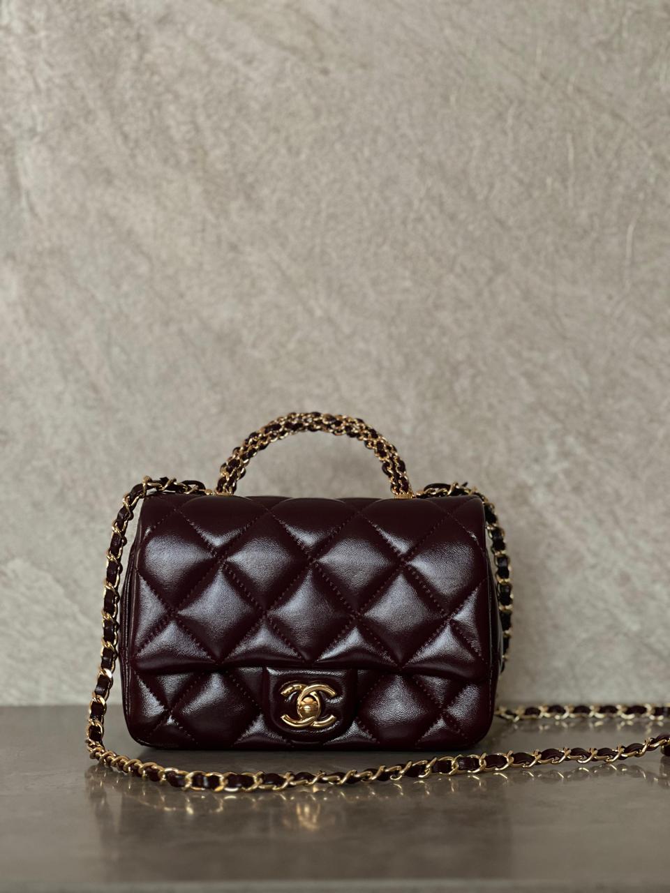 Ladies Chanel bags Lilly Onlines