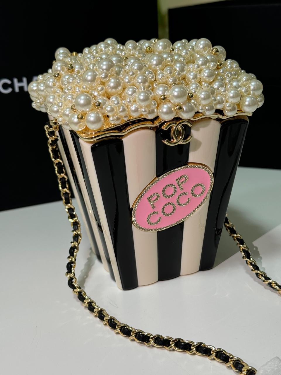 Ladies Chanel bags Lilly Onlines