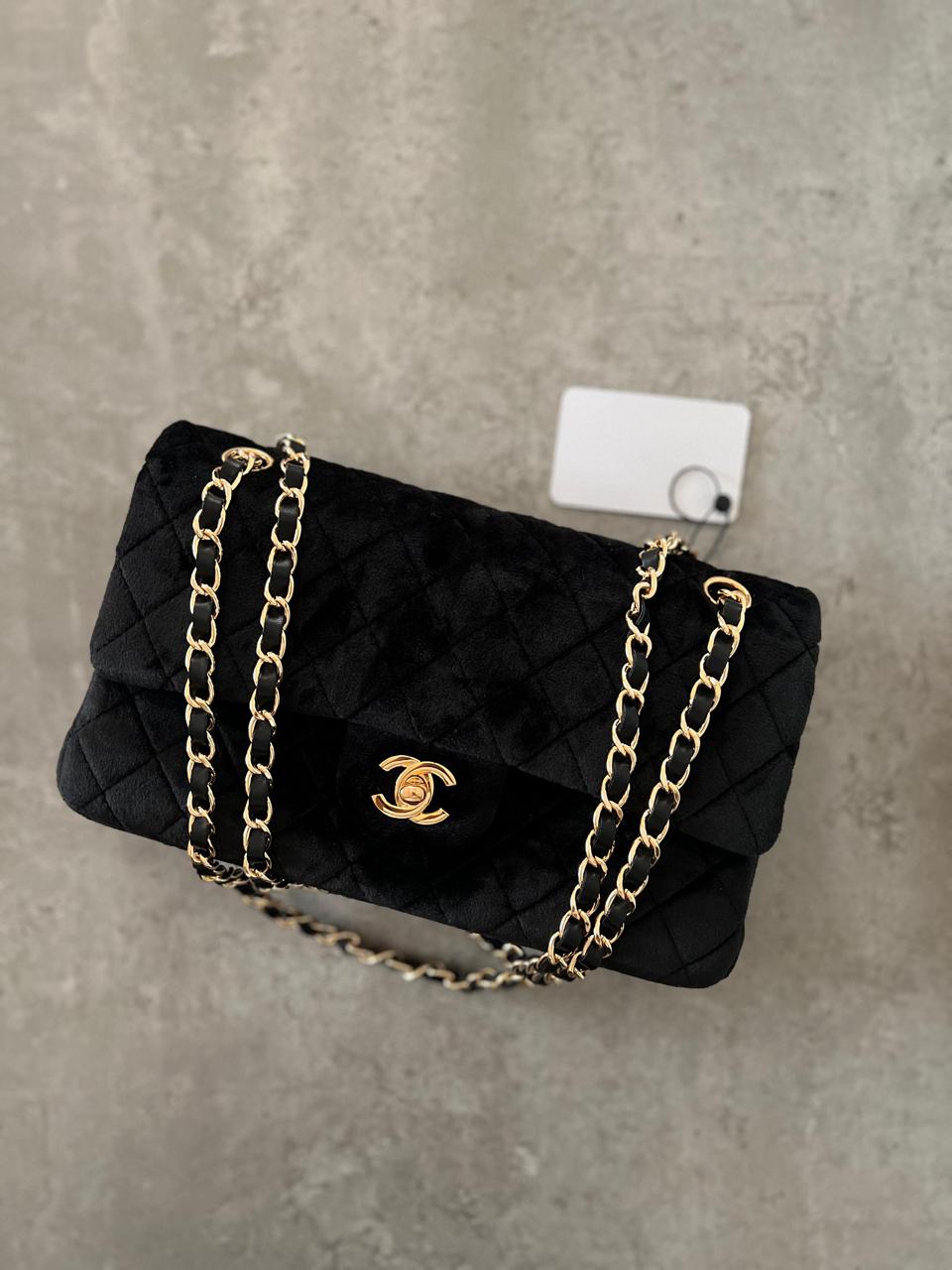 Ladies Chanel bags Lilly Onlines