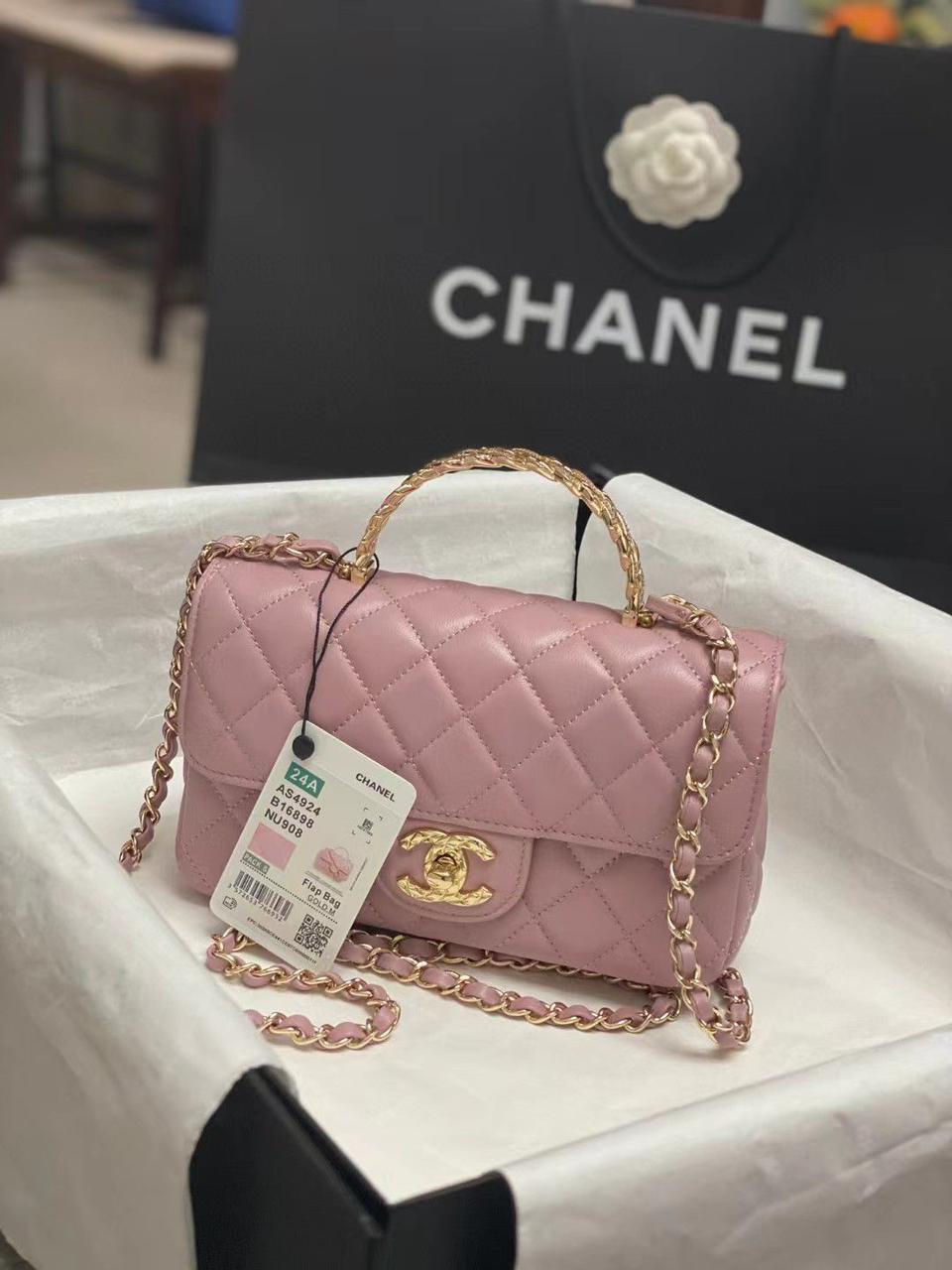 Ladies Chanel bags Lilly Onlines