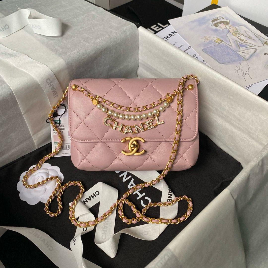 Ladies Chanel bags Lilly Onlines