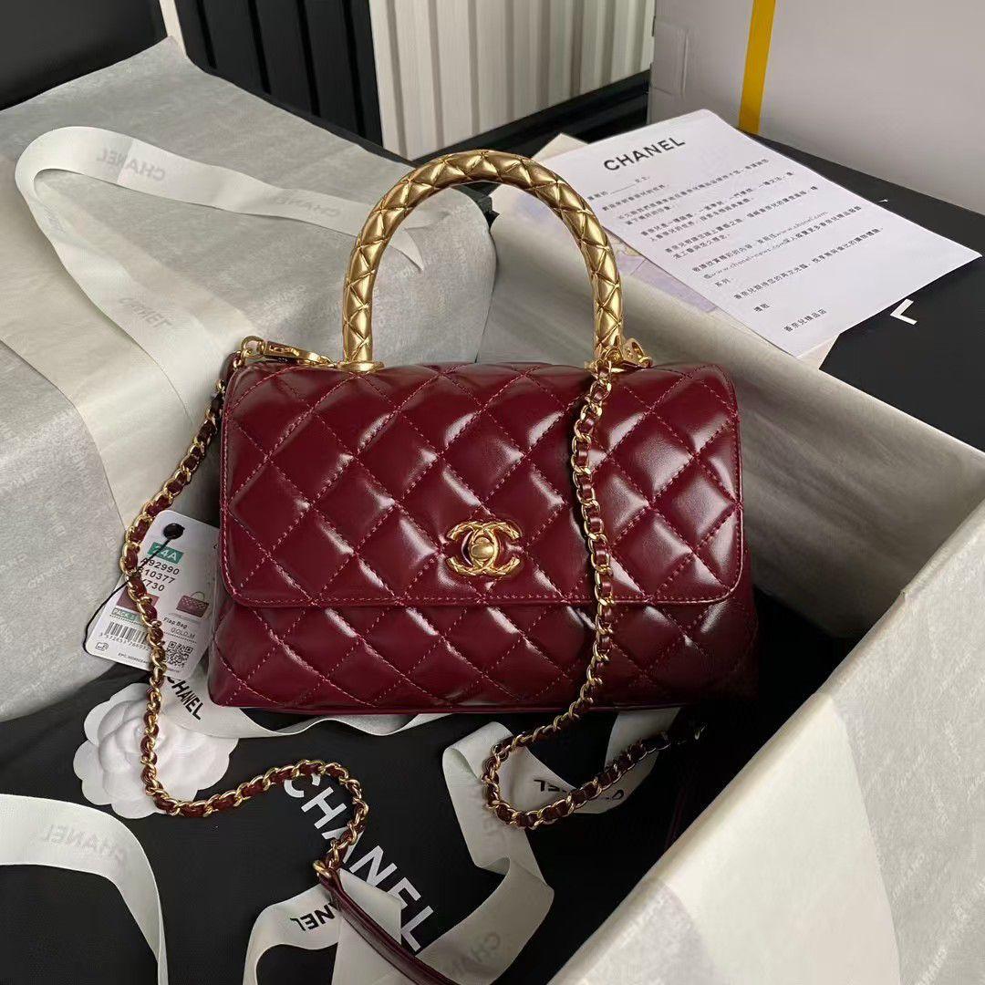 Ladies Chanel bags Lilly Onlines