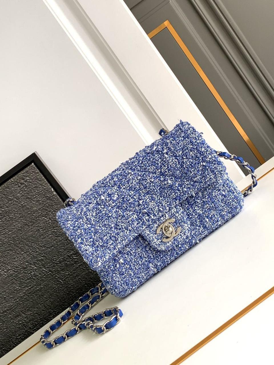 Ladies Chanel bags Lilly Onlines