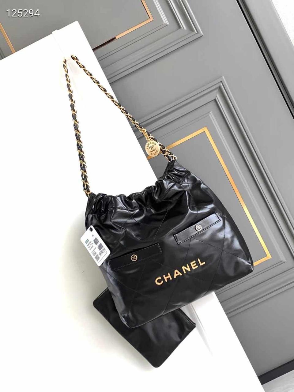 Ladies Chanel bags Lilly Onlines